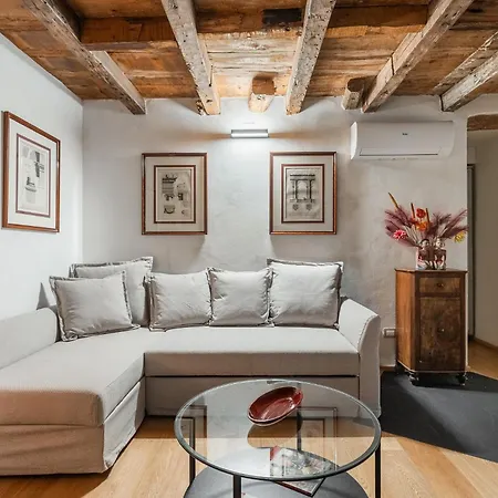 Fossalta Home, In The Heart Of The Historical Center דירה *