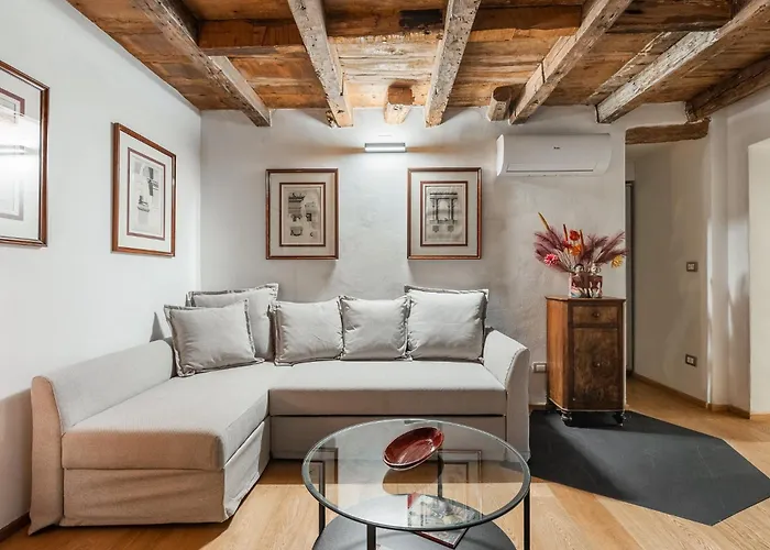 Fossalta Home, In The Heart Of The Historical Center 아파트 *