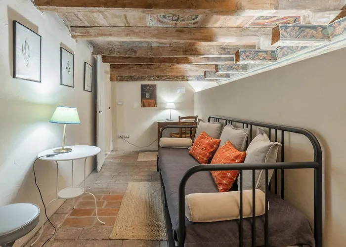 아파트 Fossalta Home, In The Heart Of The Historical Center *