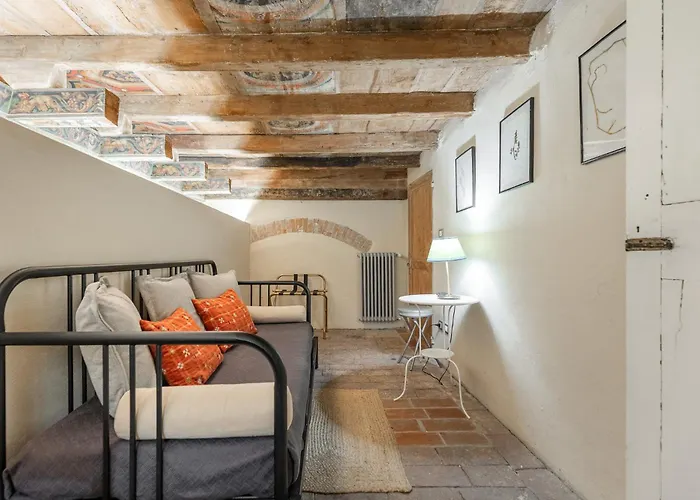 아파트 Fossalta Home, In The Heart Of The Historical Center *