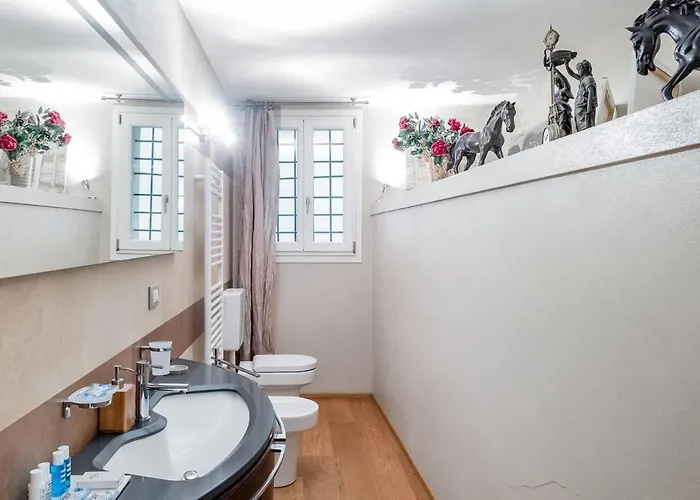 Fossalta Home, In The Heart Of The Historical Center *